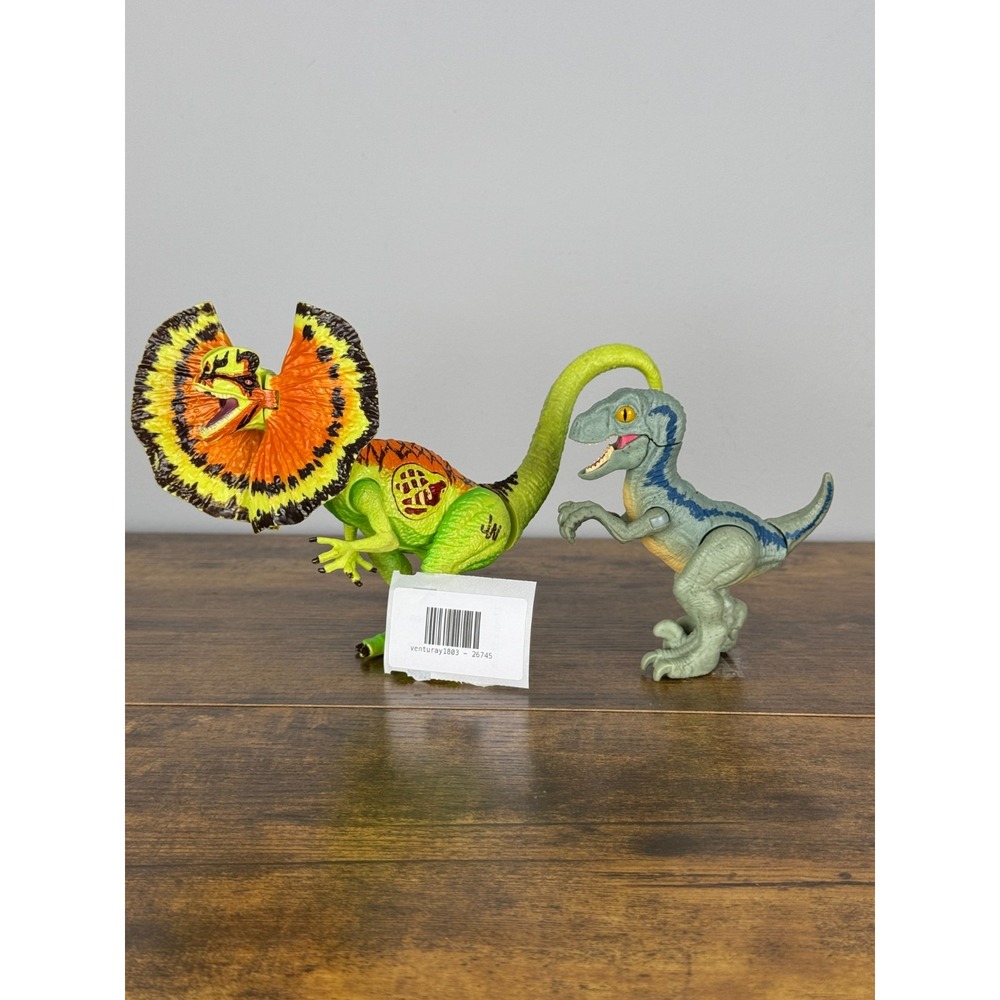 Dilophosaurus Velociraptor Dinosaur Action Figure Toy Set